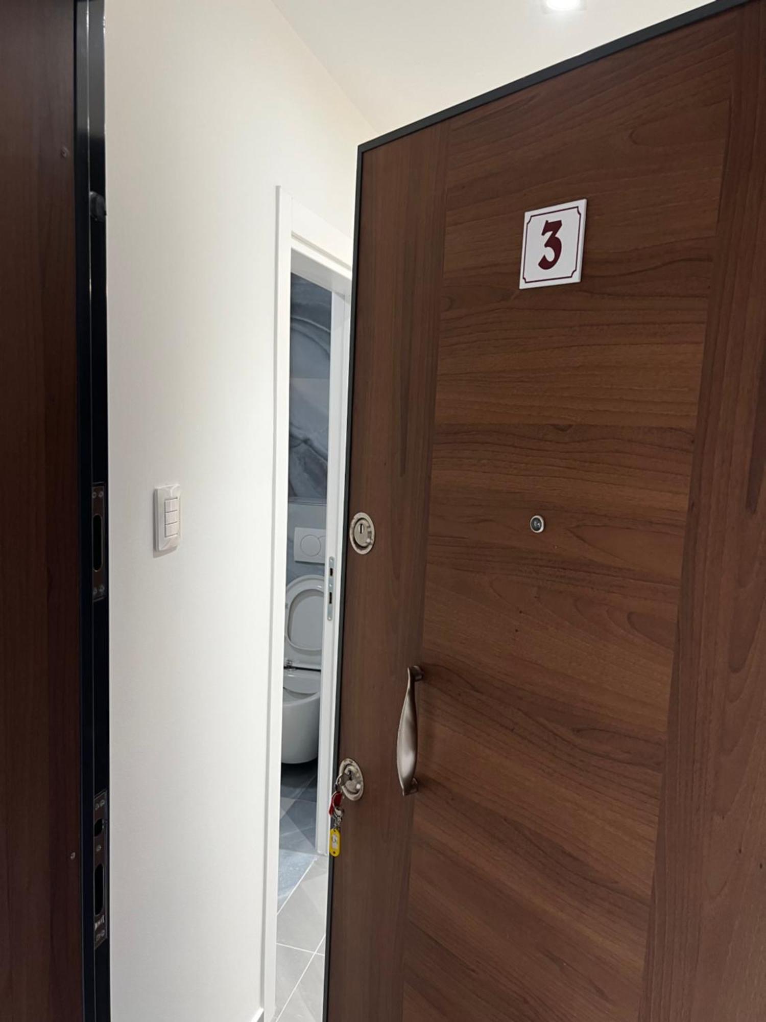 D&D Hotel Shëngjin Exteriör bild